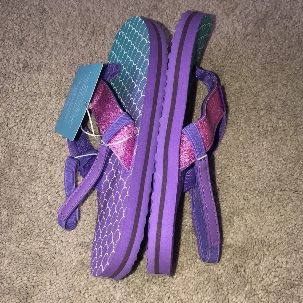 Warelves Flip Flops 32/33 little kids size 13‎ 14 Fish Scale Mermaid Purple NWT